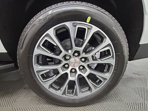 New 2026 GMC Yukon XL Denali image 47