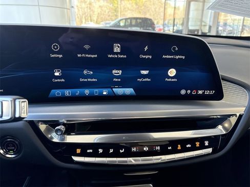 Certified 2024 Cadillac Lyriq Luxury image 13