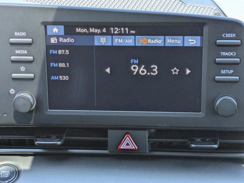 New 2026 Hyundai Elantra Sport FWD image 18
