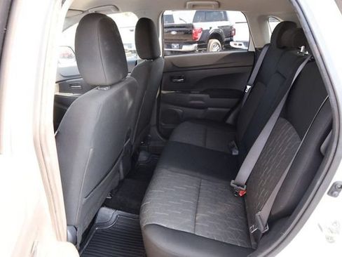 Used 2024 Mitsubishi Outlander Sport ES AWD/4WD image 9