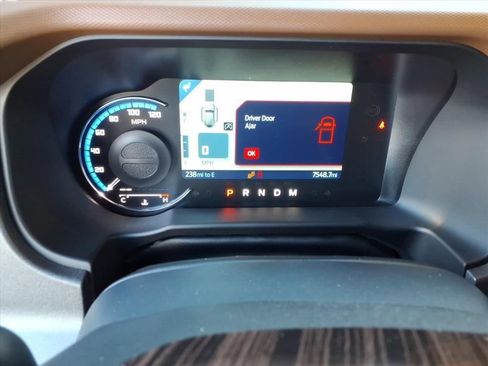 Used 2024 Ford Bronco Outer Banks image 26