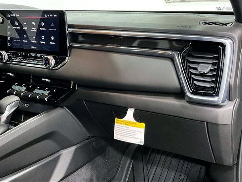 New 2026 GMC Canyon Elevation w/ Convenience Package RWD image 10