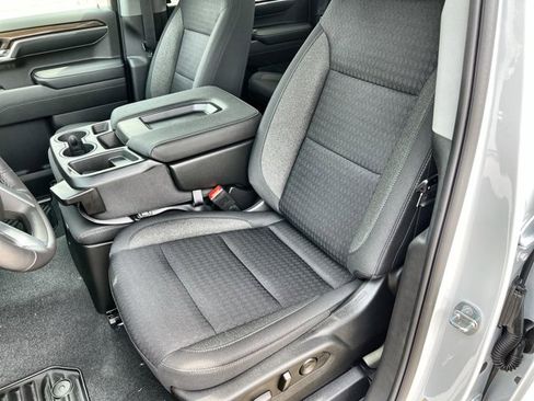 Used 2022 Chevrolet Silverado 1500 LT image 19