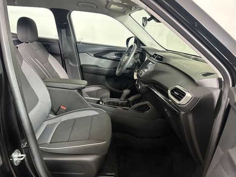 Used 2023 Chevrolet TrailBlazer LS FWD image 28