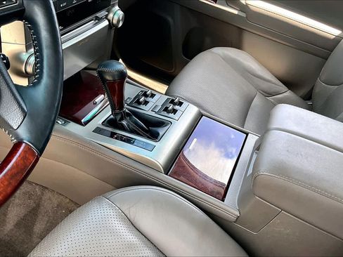 Used 2010 Lexus GX 460 Premium AWD/4WD image 12