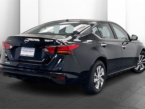 Certified 2025 Nissan Altima 2.5 S image 12