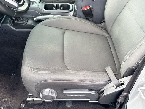 Used 2021 Jeep Wrangler Unlimited Sport image 21