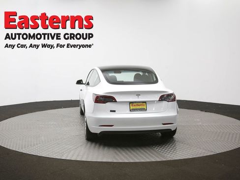 Used 2023 Tesla Model 3 Standard Range image 35