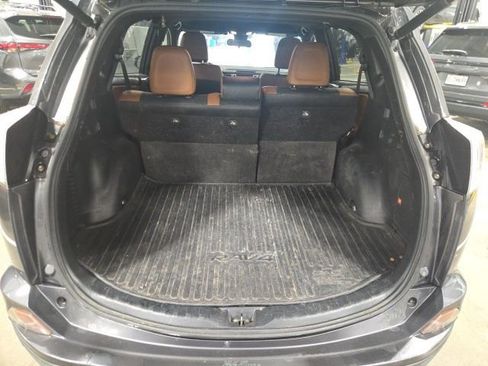 Used 2016 Toyota RAV4 SE w/ Advanced Technology Package image 12