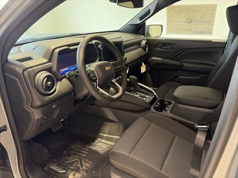 New 2026 Chevrolet Colorado W/T w/ WT Custom Package AWD/4WD image 10