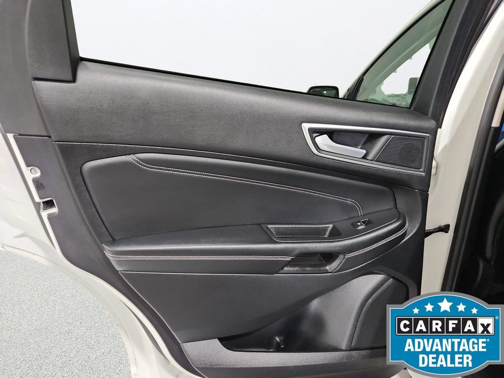 Used 2024 Ford Edge Titanium w/ Equipment Group 301A AWD/4WD image 21