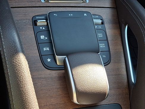 Used 2023 Mercedes-Benz GLS 450 4MATIC image 27