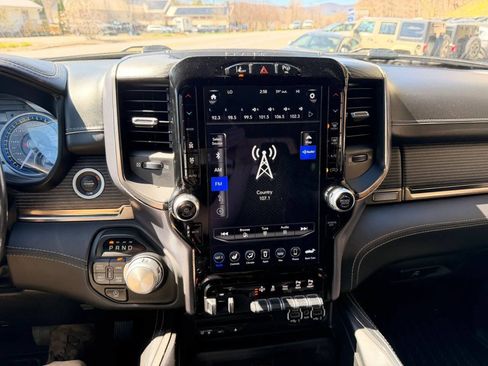 Used 2019 RAM 1500 Limited AWD/4WD image 14