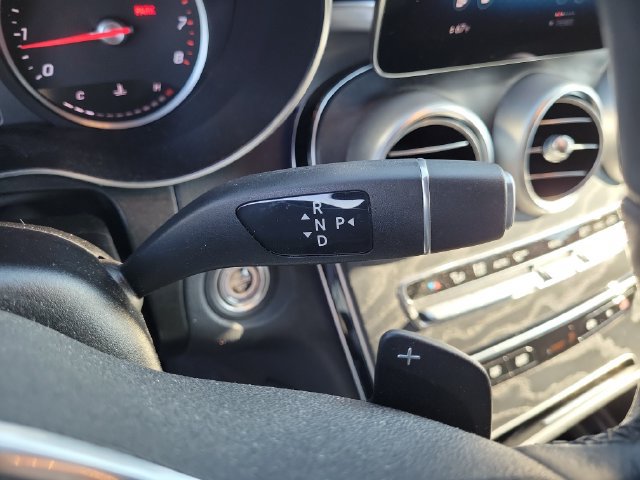 Used 2020 Mercedes-Benz GLC 300 image 25