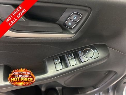 Used 2022 Ford Escape SE w/ Convenience Package image 12