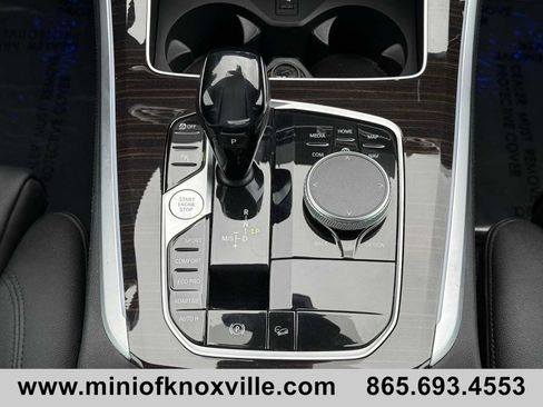 Used 2021 BMW X5 xDrive40i w/ Premium Package image 19