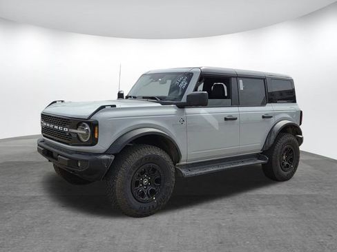 New 2026 Ford Bronco Outer Banks w/ Sasquatch Package image 4
