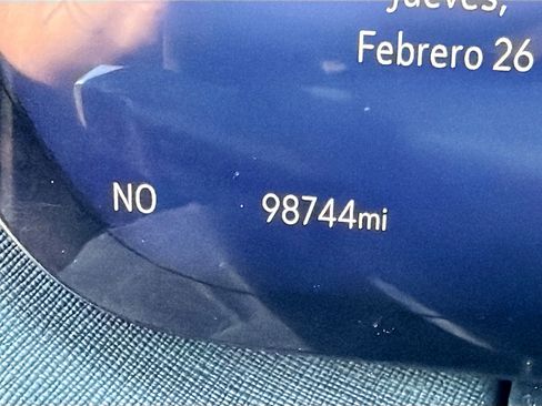 Used 2025 Buick Enclave Preferred image 40