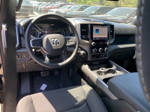 New 2026 RAM 1500 Express AWD/4WD image 13