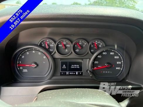 Used 2025 Chevrolet Silverado 2500 Custom w/ Custom Convenience Package AWD/4WD image 18