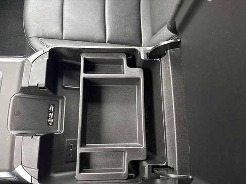 Used 2025 Chevrolet Silverado 3500 LTZ w/ LTZ Premium Package image 35