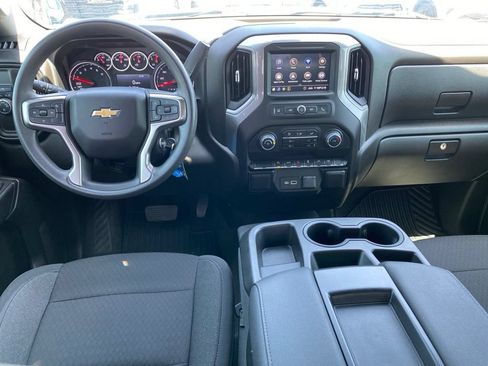 Used 2022 Chevrolet Silverado 1500 Limited Custom RWD image 4