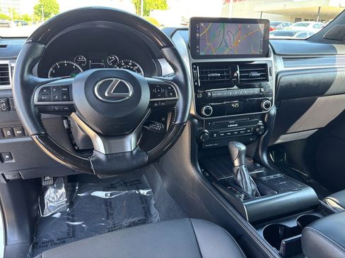 Used 2023 Lexus GX 460 Premium w/ Premium Package AWD/4WD image 21