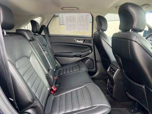 Used 2017 Ford Edge SEL w/ Equipment Group 201A AWD/4WD image 14