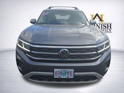 Certified 2023 Volkswagen Atlas SEL AWD/4WD image 2