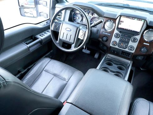 Used 2016 Ford F250 Lariat w/ Lariat Ultimate Package image 15