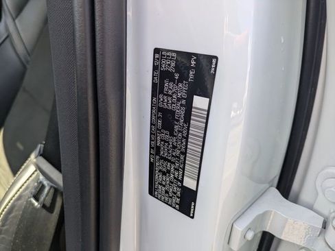 Used 2019 Volvo XC60 T6 R-Design w/ Protection Package Premier image 31