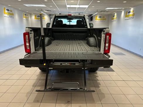 New 2025 Ford F250 XLT image 18