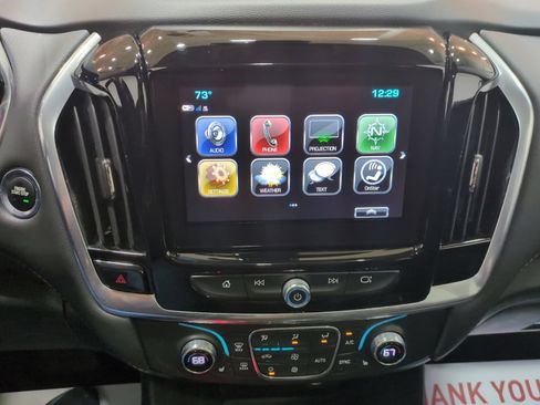 Used 2019 Chevrolet Traverse LT w/ LT Premium Package AWD/4WD image 25