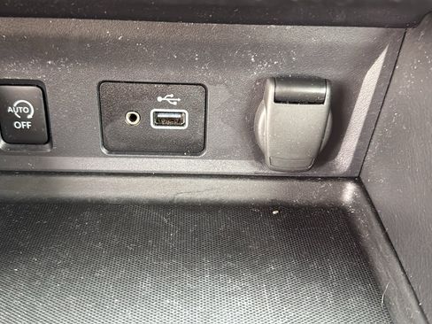 Certified 2024 Nissan Sentra S image 16