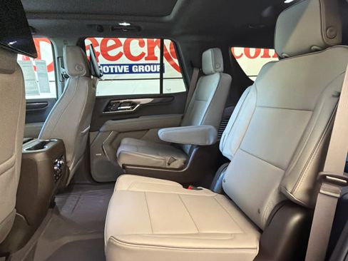 New 2026 GMC Yukon Elevation w/ Elevation Premium Package AWD/4WD image 24