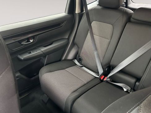 Used 2025 Honda CR-V EX image 13