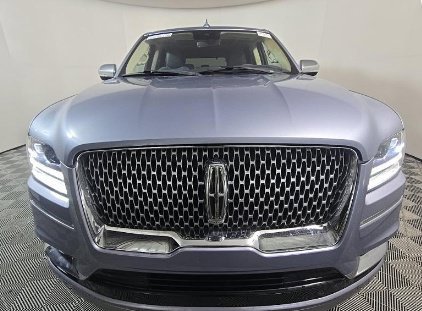 Used 2018 Lincoln Navigator Black Label w/ Cargo Package AWD/4WD image 2