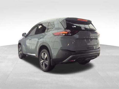 Used 2023 Nissan Rogue SL image 5