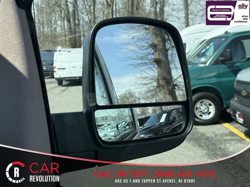 Used 2021 Chevrolet Express 3500 Extended w/ Driver Convenience Package RWD image 28