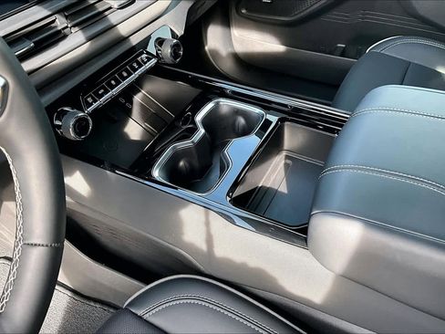 New 2026 Chevrolet Silverado EV LT w/ Plus Package image 8