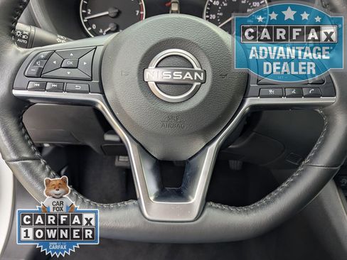 Used 2025 Nissan Sentra SV w/ All-Weather Package FWD image 6
