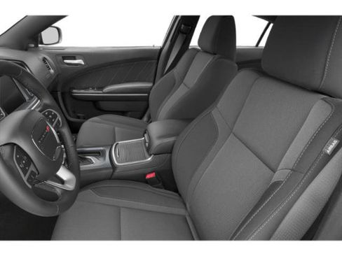 Used 2015 Dodge Charger SXT RWD image 12
