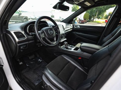 Used 2022 Jeep Grand Cherokee Laredo X AWD/4WD image 19