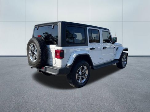Used 2021 Jeep Wrangler Unlimited Sahara image 5