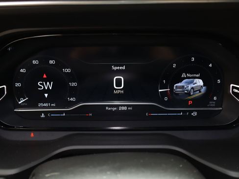 Used 2023 GMC Yukon Denali w/ LPO, Floor Liner Package image 10