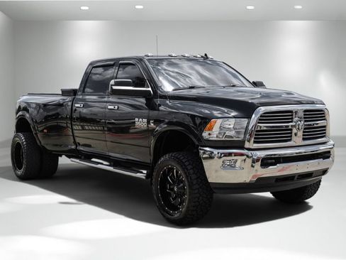 Used 2017 RAM 3500 Big Horn AWD/4WD image 5