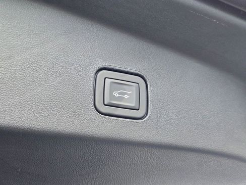 New 2026 Cadillac Lyriq Sport image 32