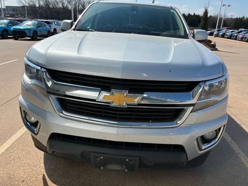 Used 2015 Chevrolet Colorado LT w/ LT Convenience Package image 8