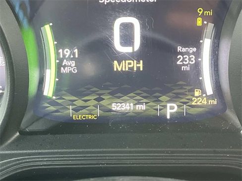 Used 2024 Jeep Wrangler Unlimited Rubicon 4xe image 35