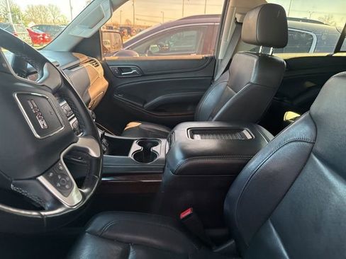 Used 2016 GMC Yukon SLT w/ Open Road Package image 4